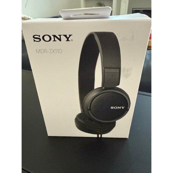 Sony ZX Series Wired On-Ear Headphones Black MDR-ZX110 Folding New Sealed - Picture 1 of 6
